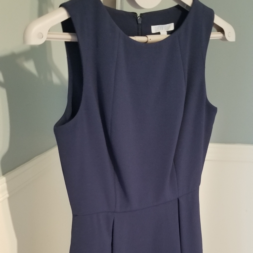 Navy Sleeveless Fitted Dress